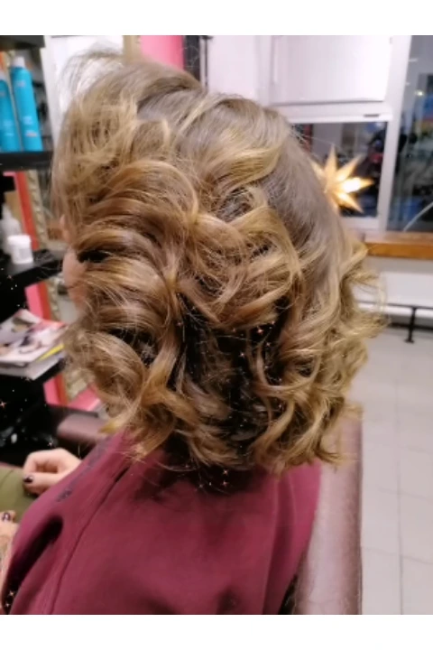 Salon service example 4